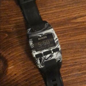 nixon watch